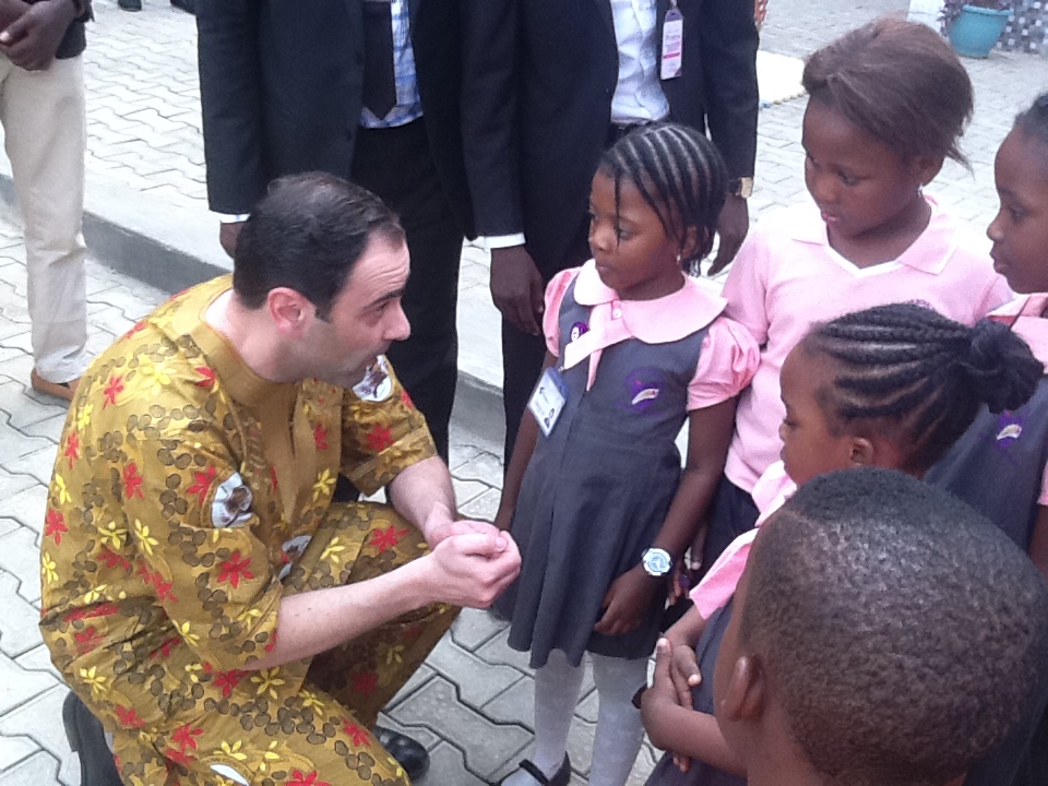 Visit of the Canadian Consular to the School